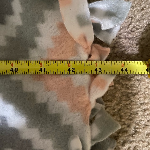 Girls New Handmade Fleece Baby Tie Blanket - Picture 9 of 9